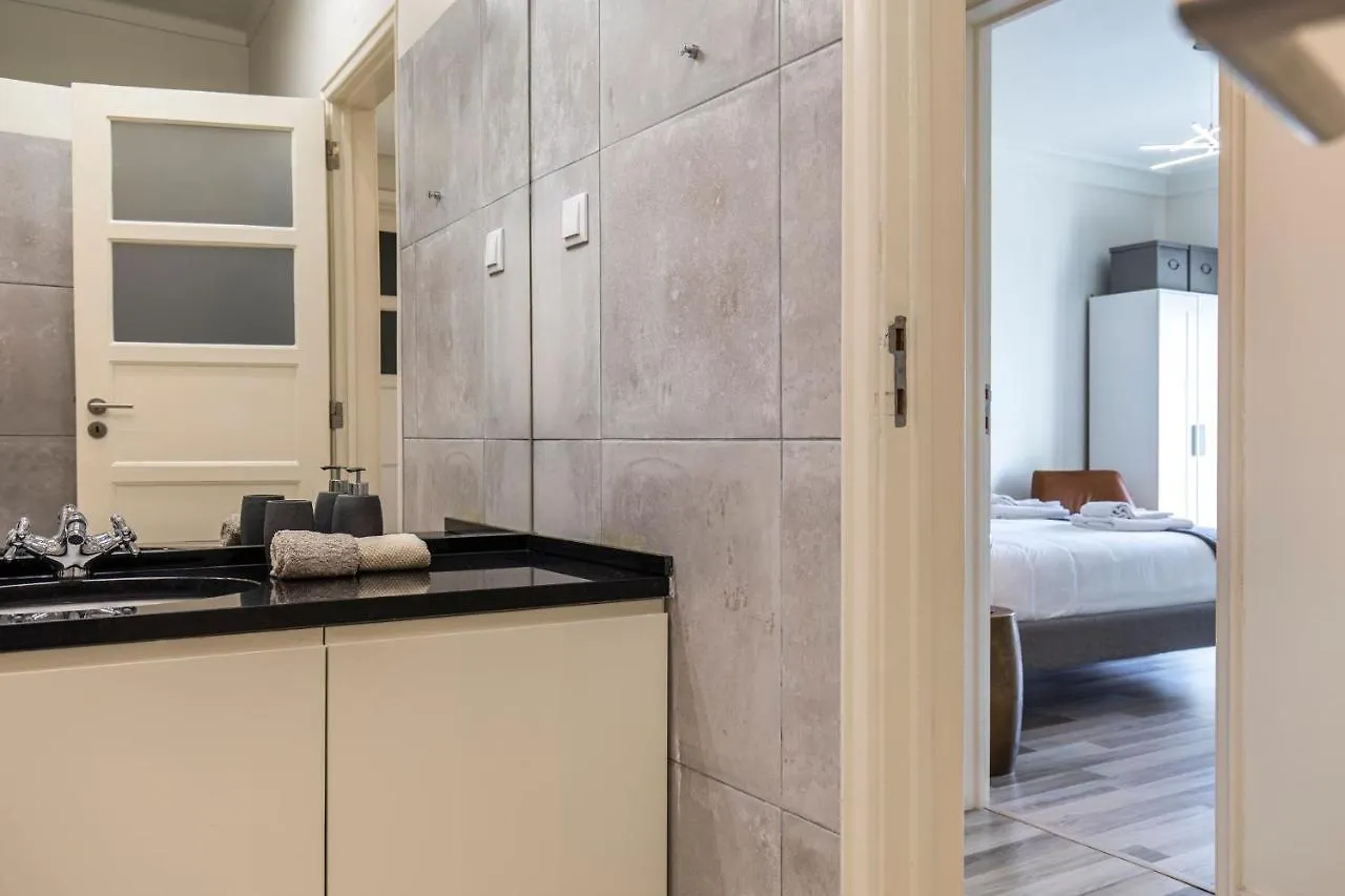 Glamorous Lisbon 2Bdr Apartment By Lovelystay